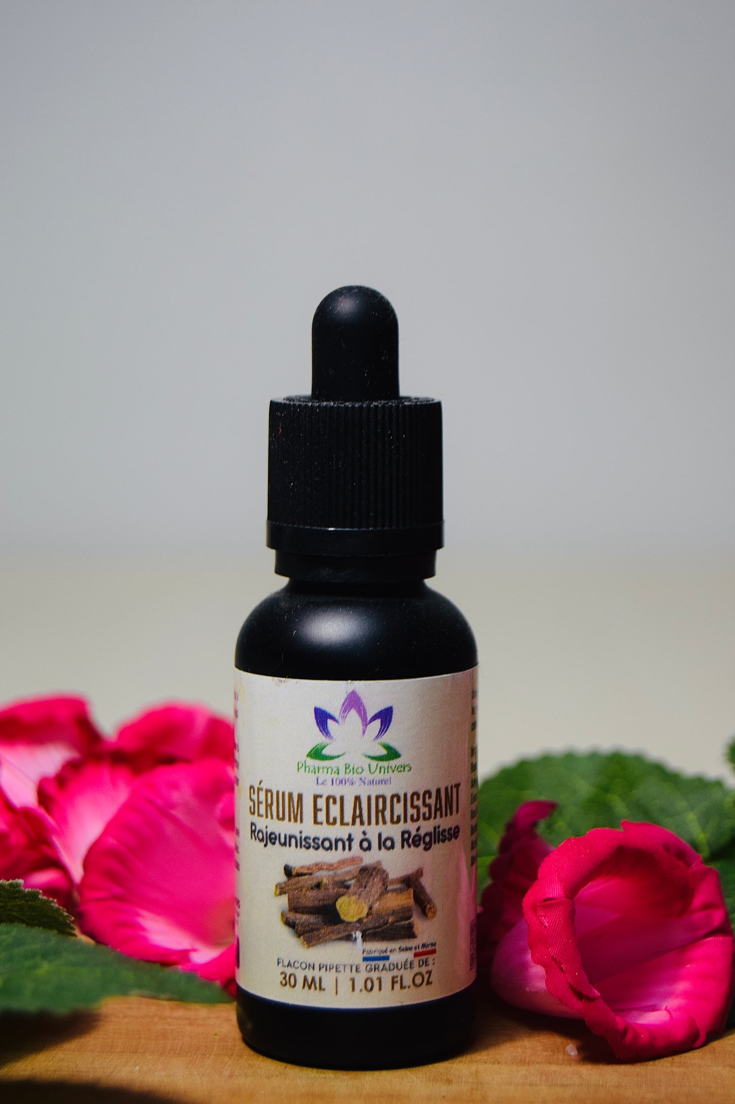 Sérum de Réglisse - Soin Naturel Éclaircissant & Apaisant | PharmaBioUnivers