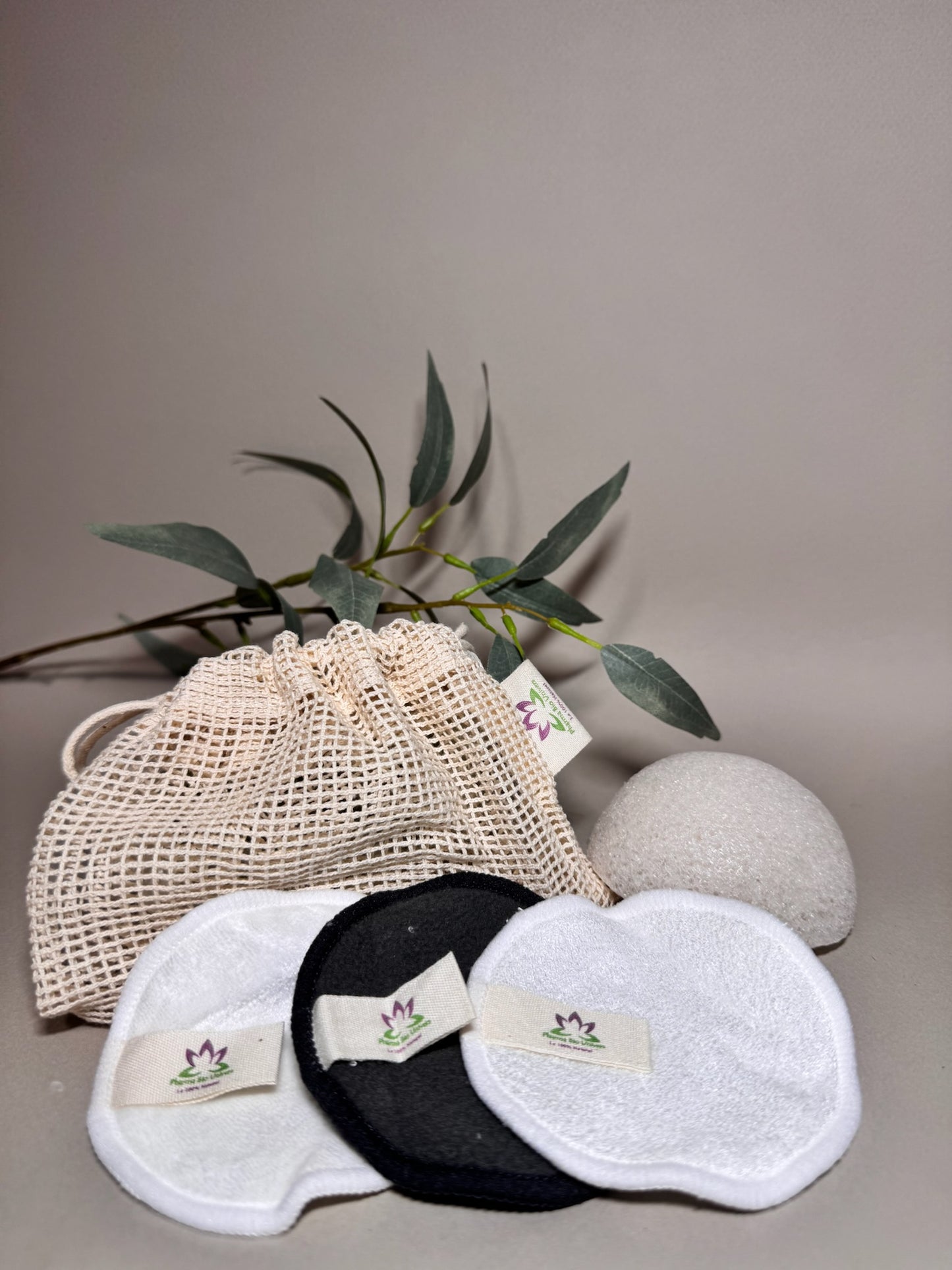 16 Disques Démaquillants Lavables et réutilisables Fibre de Bambou + Eponge Konjac Offerte