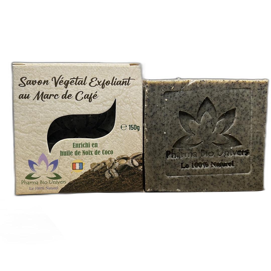 Savon artisanal naturel au lait de chèvre, hydratant et doux pour la peau, 150g, couleur crème, emballé dans du papier kraft écologique, texture visible et lisse