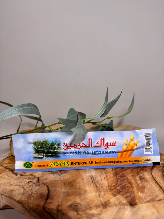 Siwak Emballés Sous Vide Pour Le Nettoyage des dents sans dentifrice (Bâtonnets FRAIS frotte-dents - Miswak - Oud Al Arak)